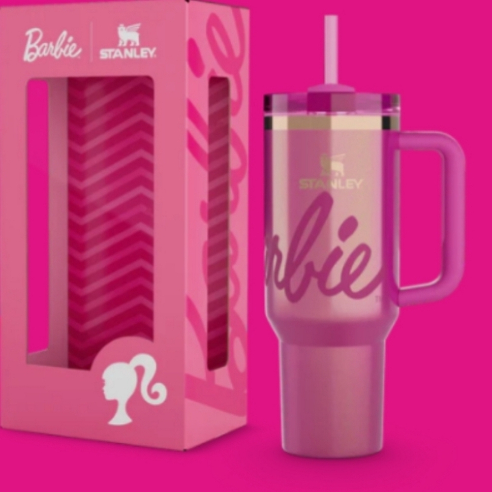 Stanley Barbie Icon 30oz Quencher